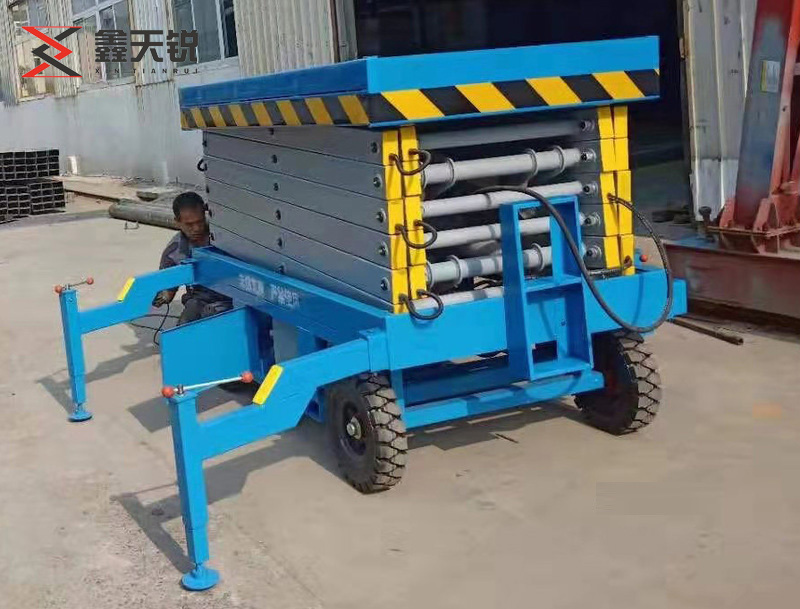移動式升（shēng）降（jiàng）機