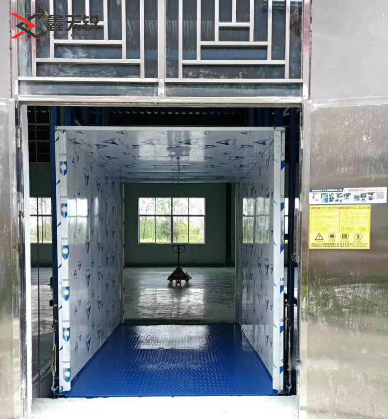 導軌鏈條式升降（jiàng）機